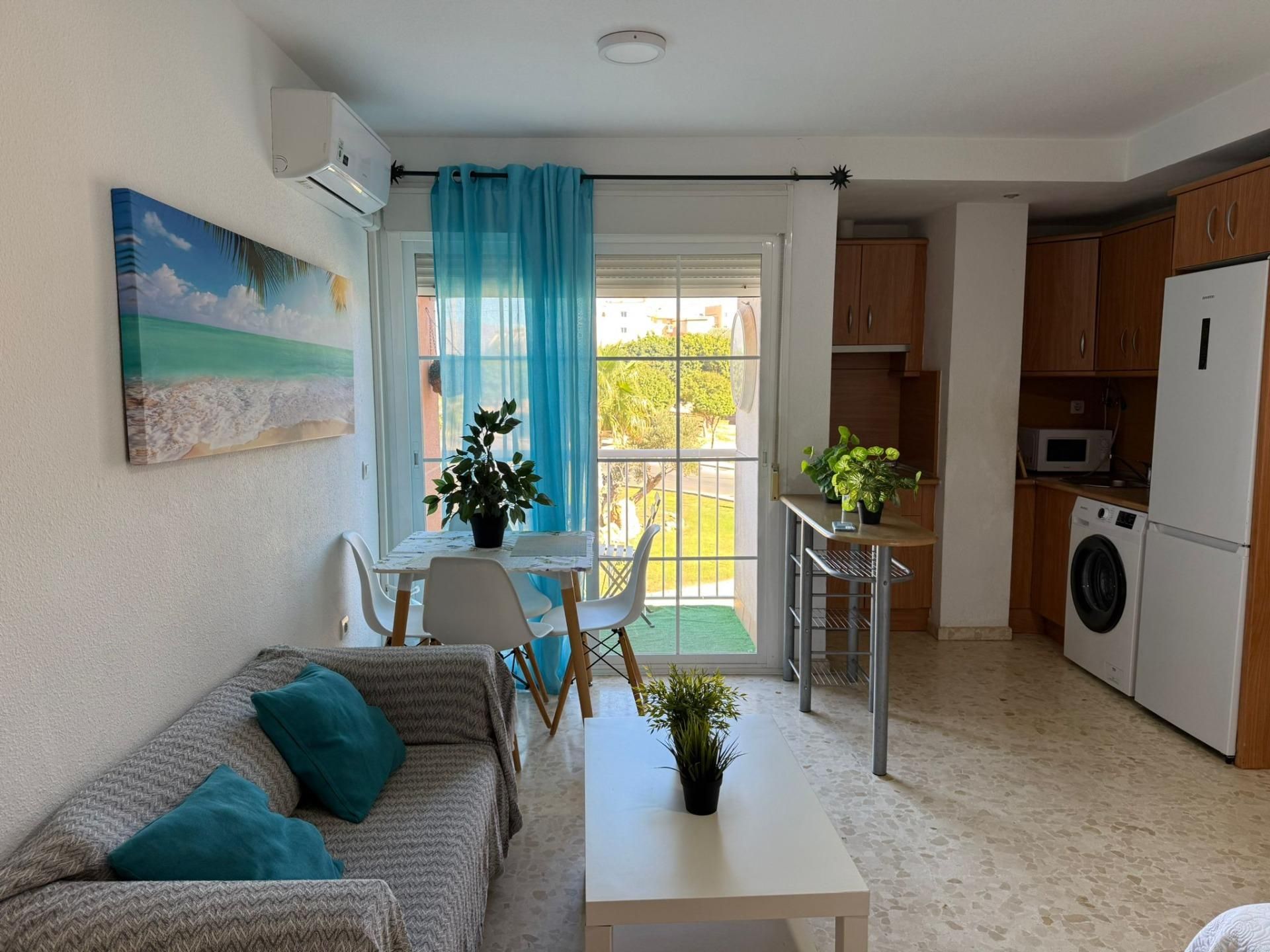 Exterior view of Study for sale in Roquetas de Mar  with Air Conditioner and Terrace