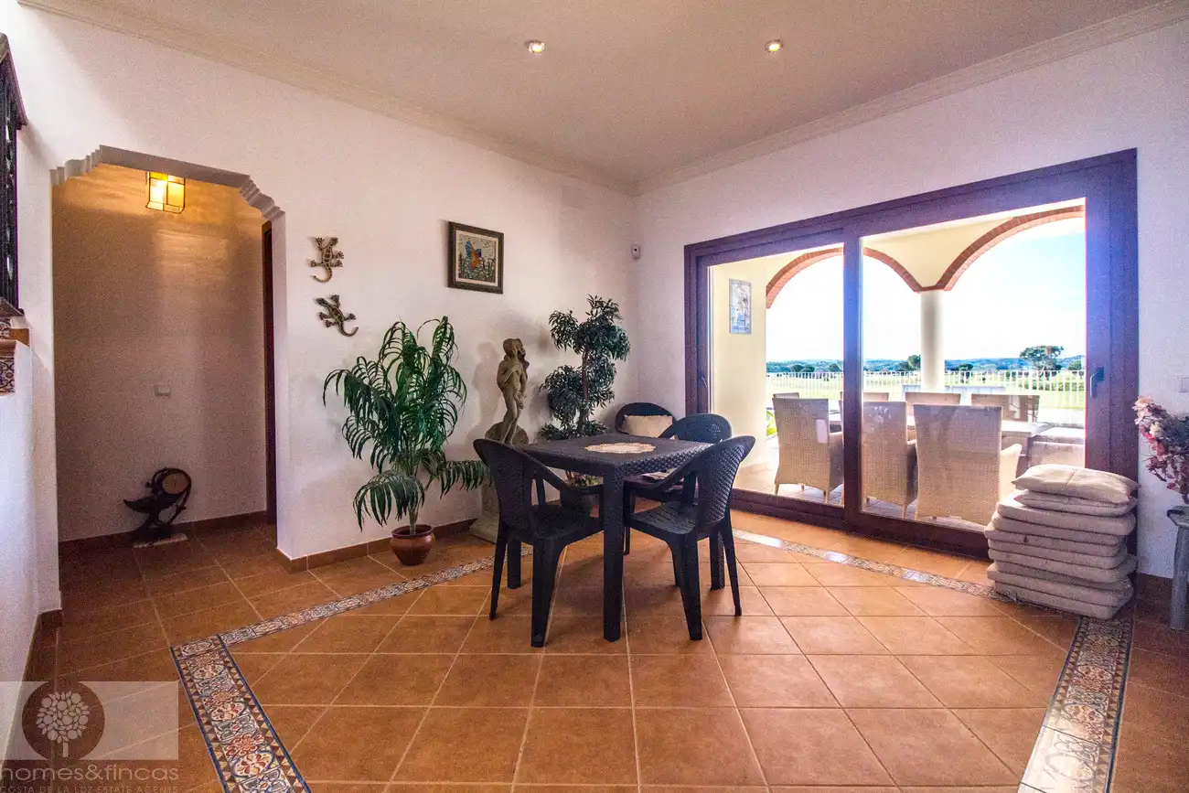 Chalet con piscina en venta en Calle López de Ayala, imagen 15