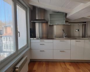 Kitchen of Attic to rent in Santiago de Compostela   with Heating, Parquet flooring and Storage room