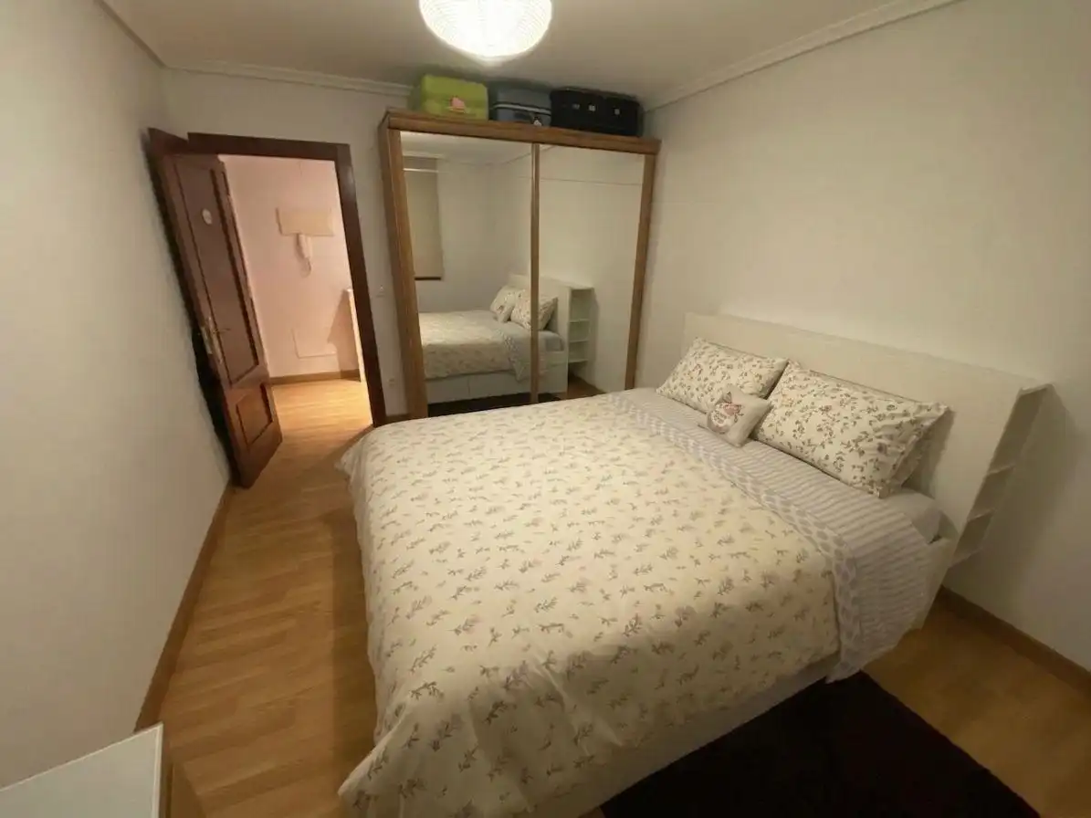 Bedroom of Flat for sale in Voto  with Heating, Terrace and Furnished