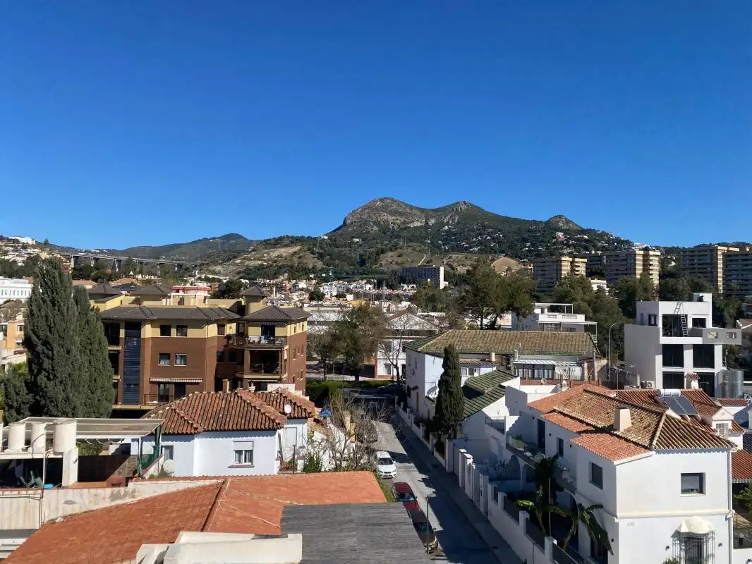 Vista exterior de Piso de alquiler en Málaga con Aire acondicionado, Calefacción y Terraza