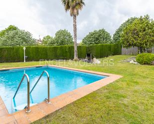 Piscina de Casa o xalet en venda en Sant Andreu de Llavaneres amb Aire condicionat, Calefacció i Jardí privat