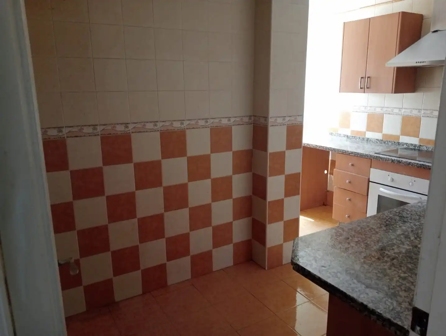 Kitchen of Flat for sale in Tomares