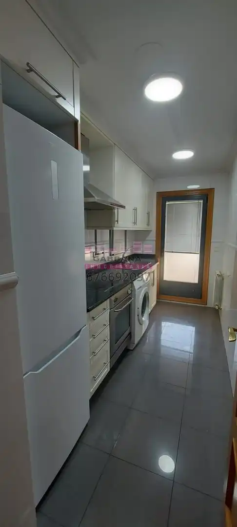 Flat for rent in Rúa de García Barbón, 30, Centro - Areal