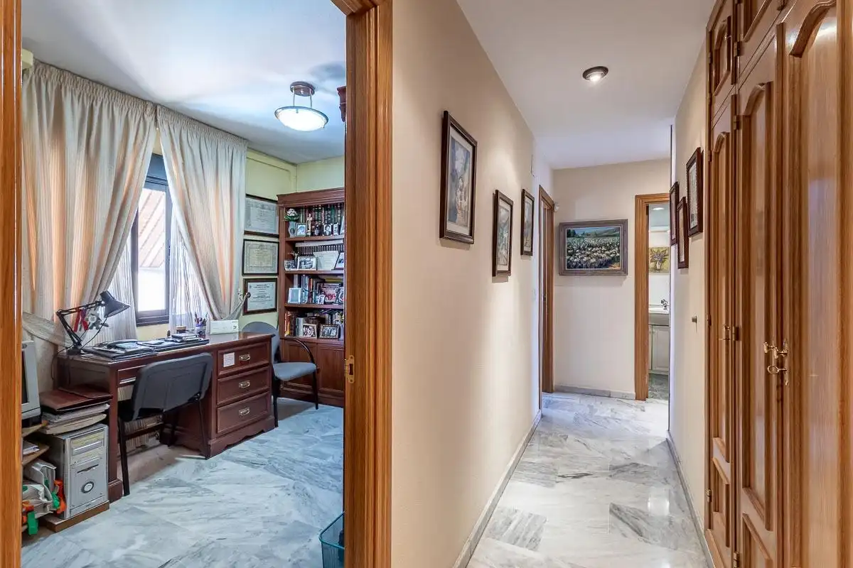 Piso en venta en Granada con Aire acondicionado, Calefacción y Terraza