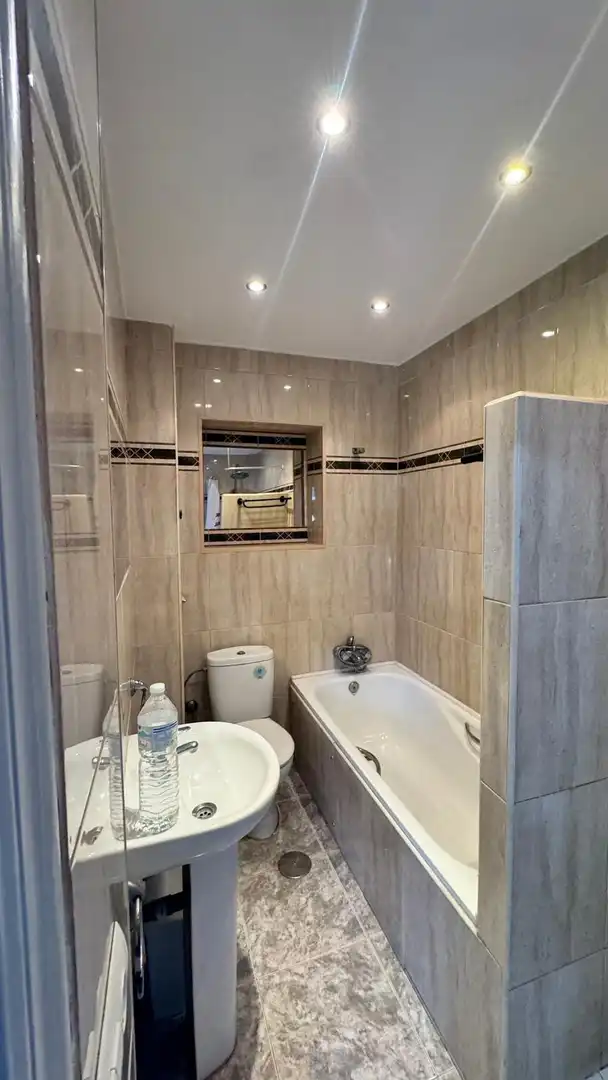 Apartament amb terrassa en venda a Estepona Pueblo, imagen 11