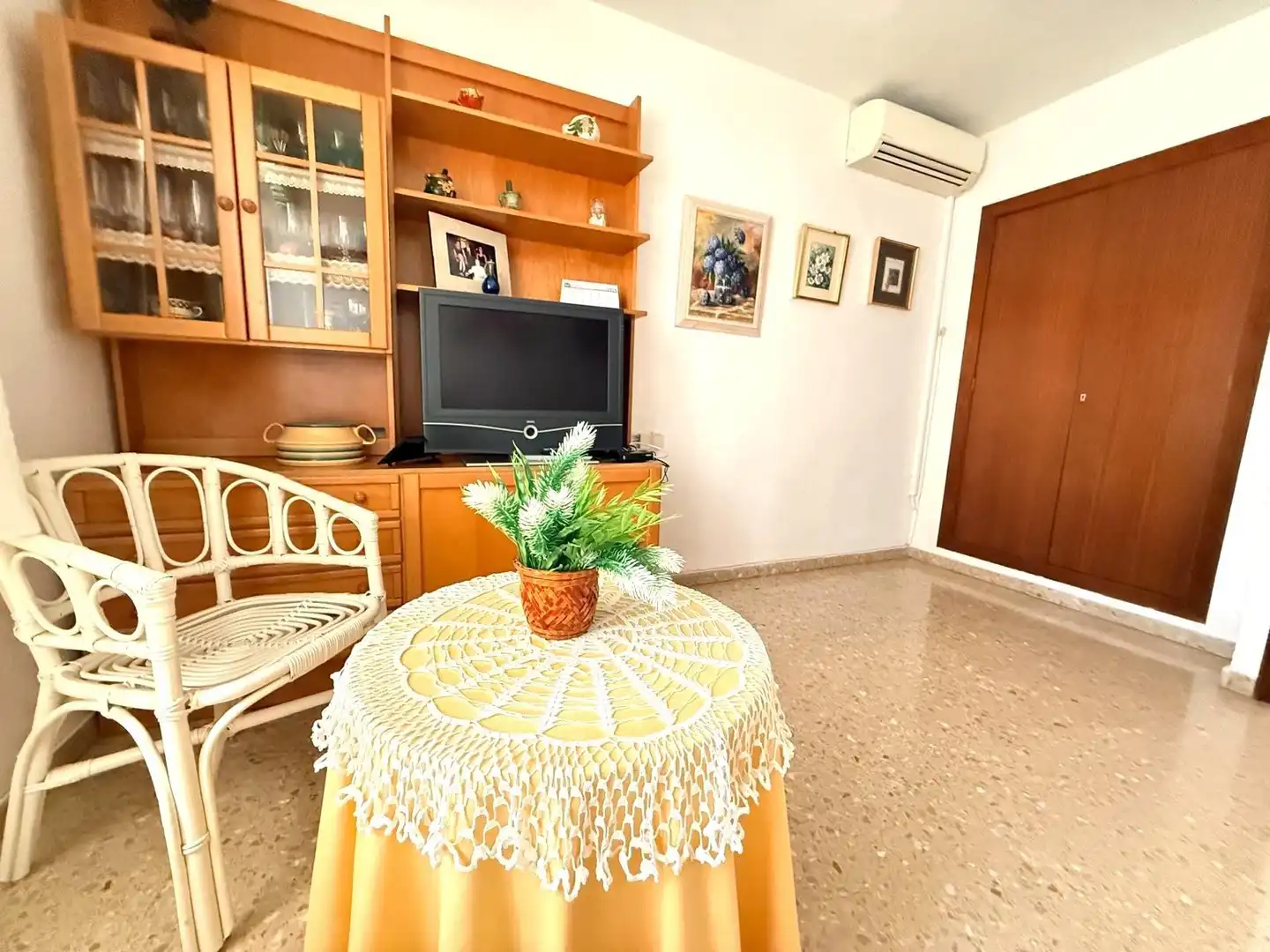 Sala de estar de Piso en venta en Valencia con Aire acondicionado, Calefacción y Amueblado