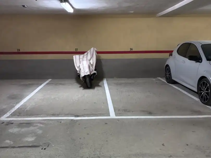 Parkplatz von Garage zur Miete in La Roda