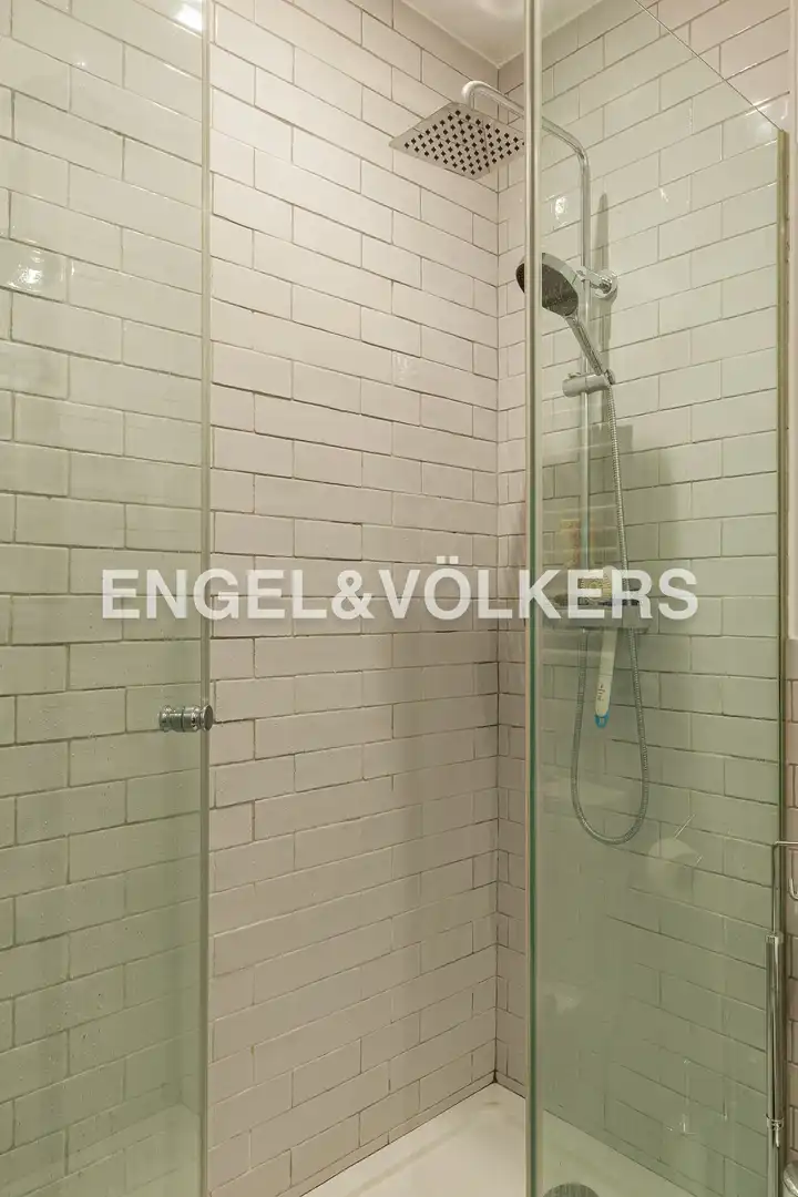 Baño de Piso de alquiler en Madrid con Aire acondicionado, Calefacción y Balcón