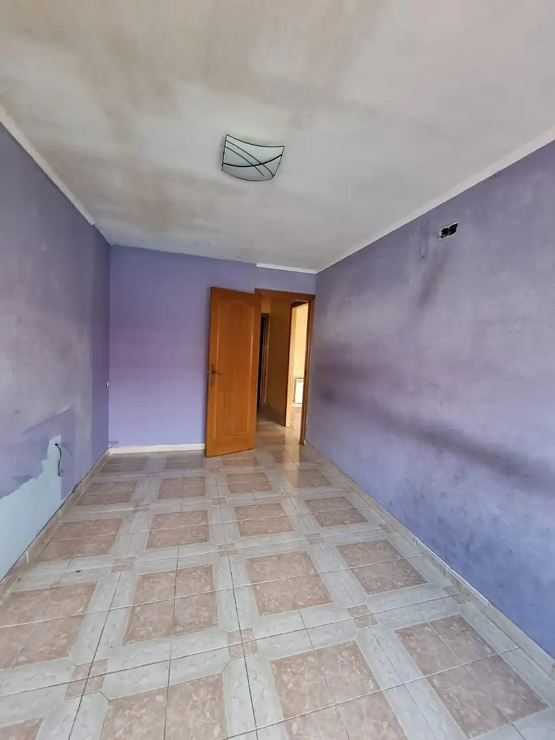 Dormitori de Pis en venda en Ripollet amb Calefacció, Terrassa i Balcó