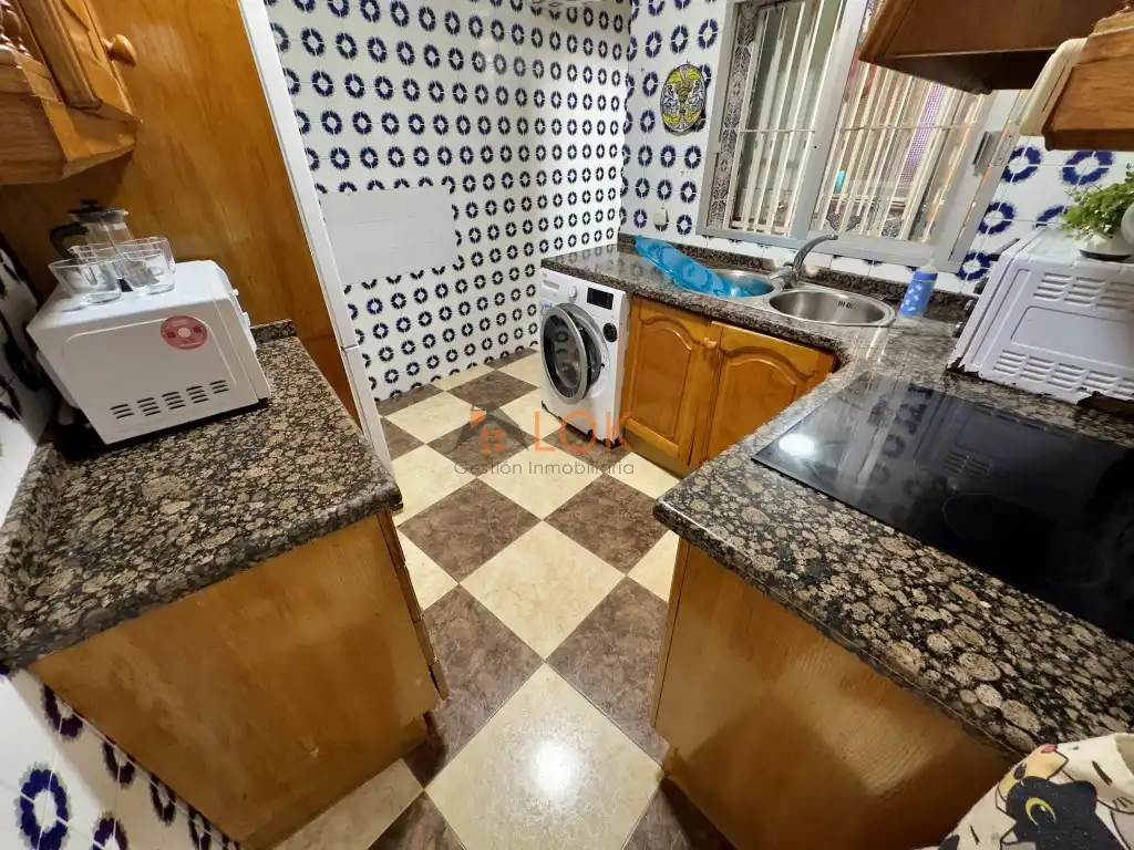 Cuina de Casa o xalet en venda en Vélez-Málaga amb Terrassa