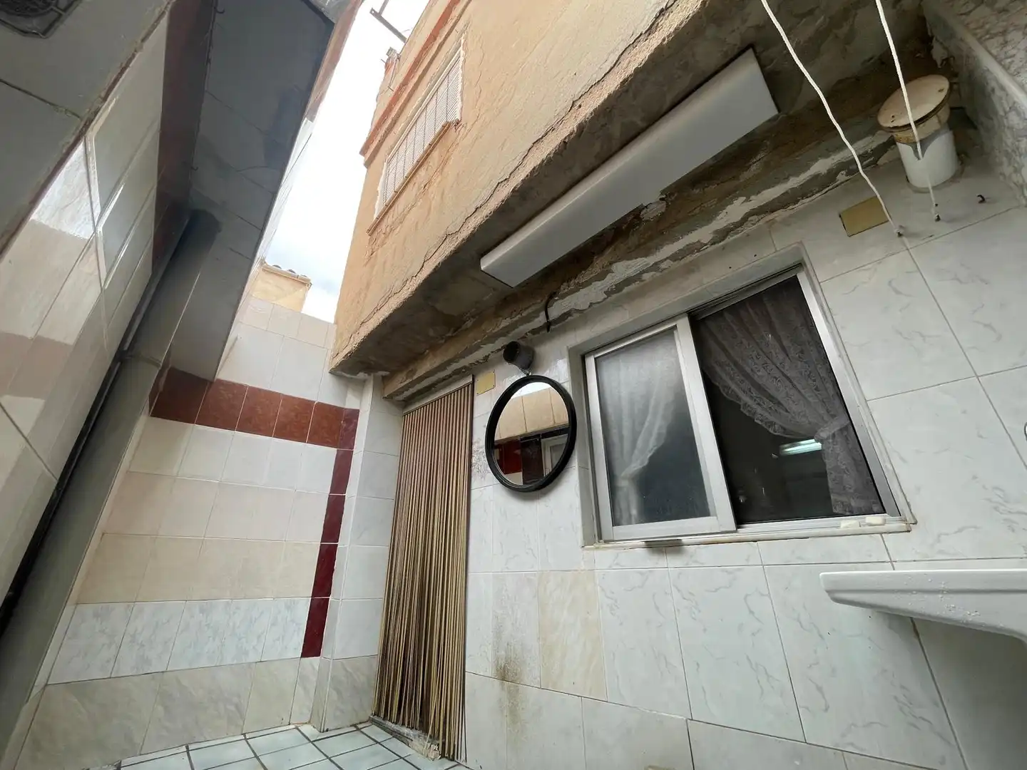Balcony of Houses for sale in Minglanilla  with Furnished