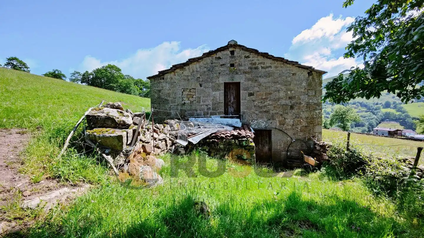Casa rústica en venta en Vegaloscorrales, imagen 9