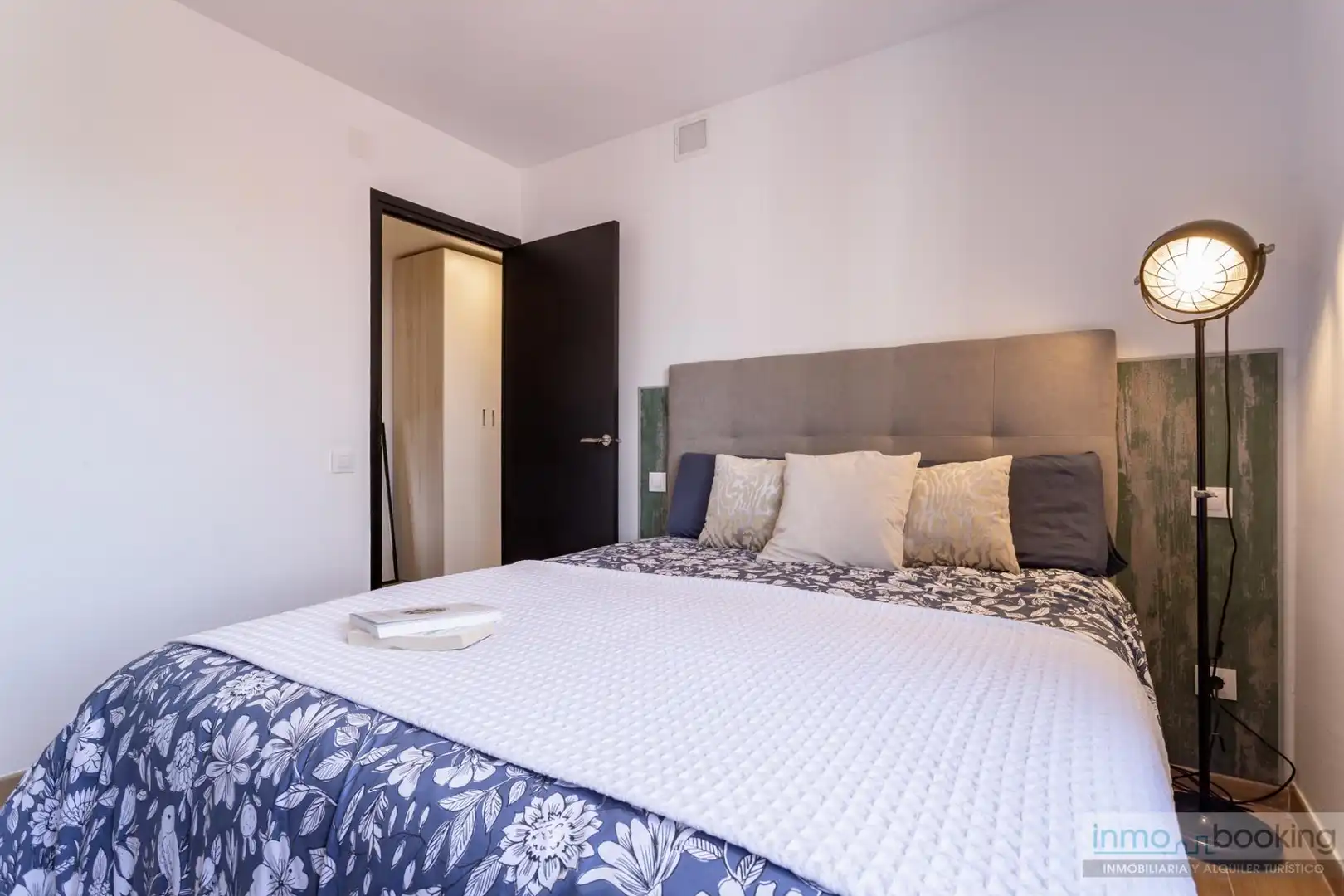 Habitación de Apartamento en venta en Vila-seca con Aire acondicionado, Calefacción y Balcón