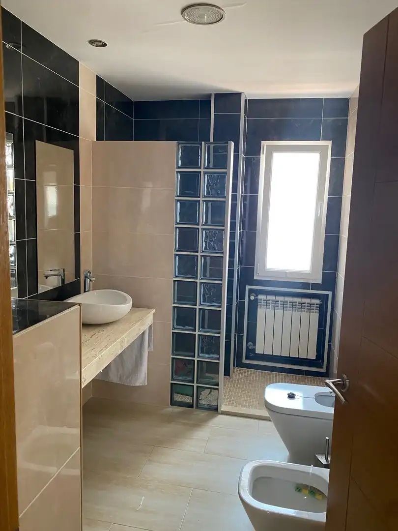 Bany de Dúplex en venda en Castuera amb Aire condicionat, Calefacció i Parquet