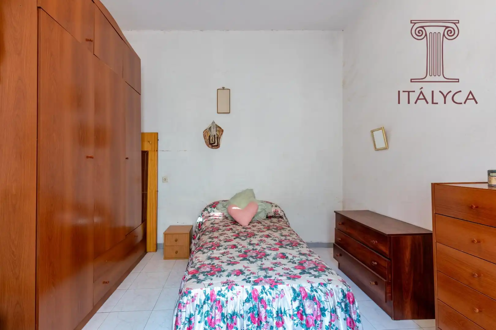 Habitación de Piso en venta en Sevilla con Aire acondicionado