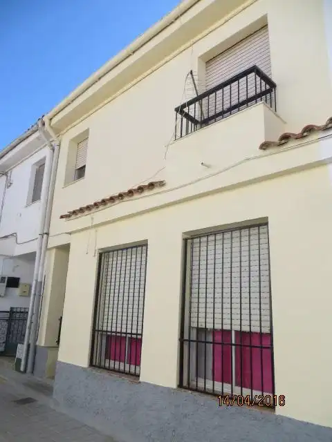 Vista exterior de Casa o chalet en venta en Benalúa con Balcón