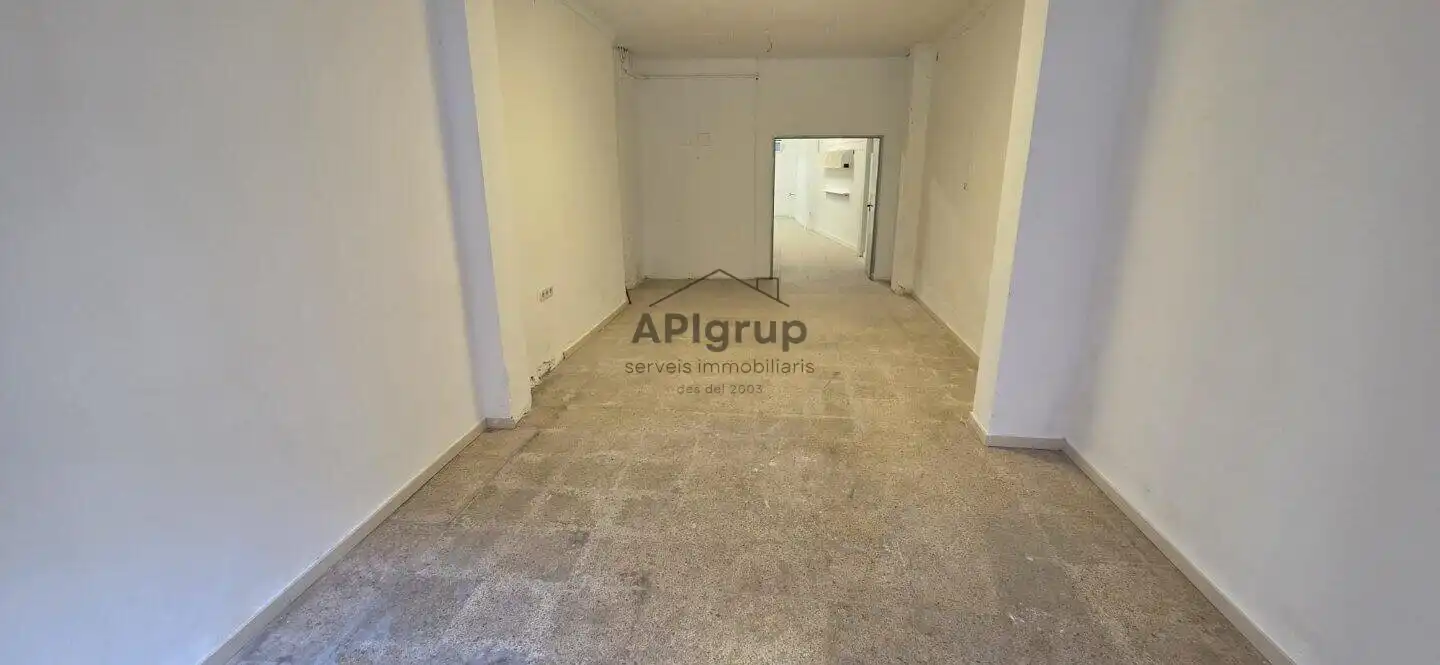 Local comercial en venda a Centre - Sant Oleguer, imagen 23