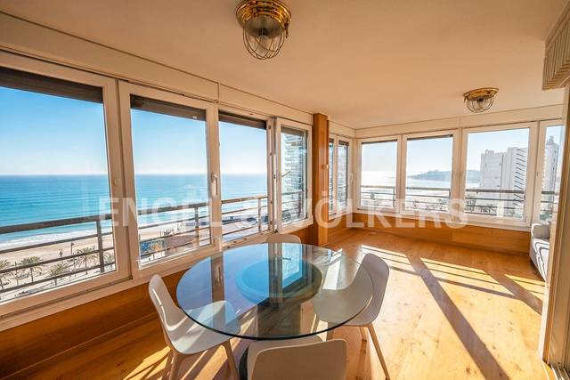 Ático en Venta en N/A en Playa de San Juan