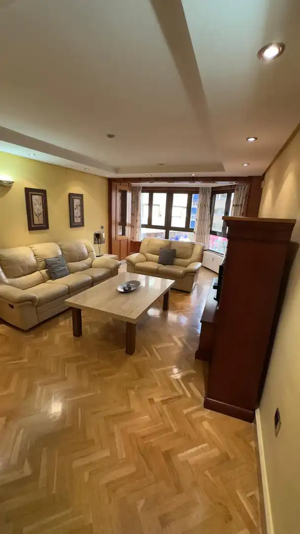 Piso con terraza en venta en Feria, imagen 2