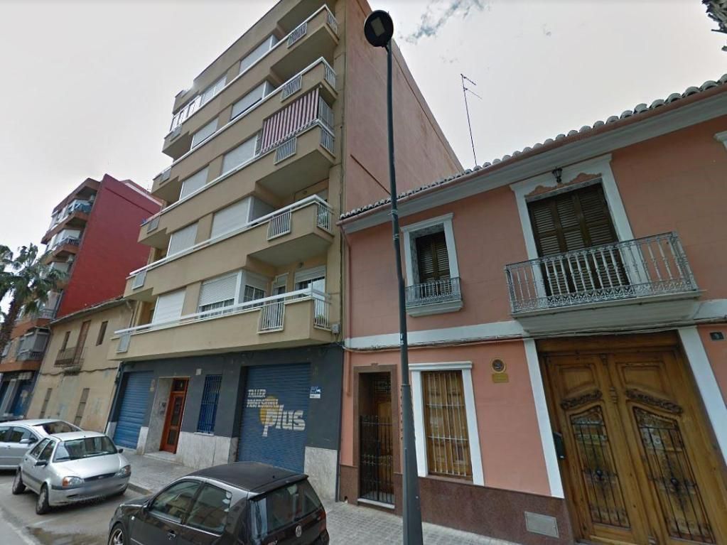 Vista exterior de Pis en venda en Torrent