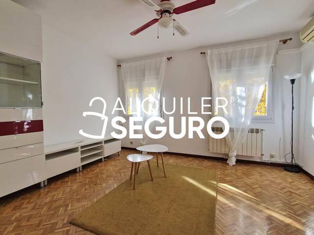 Piso en Alquiler en Mirasierra en Moscardó