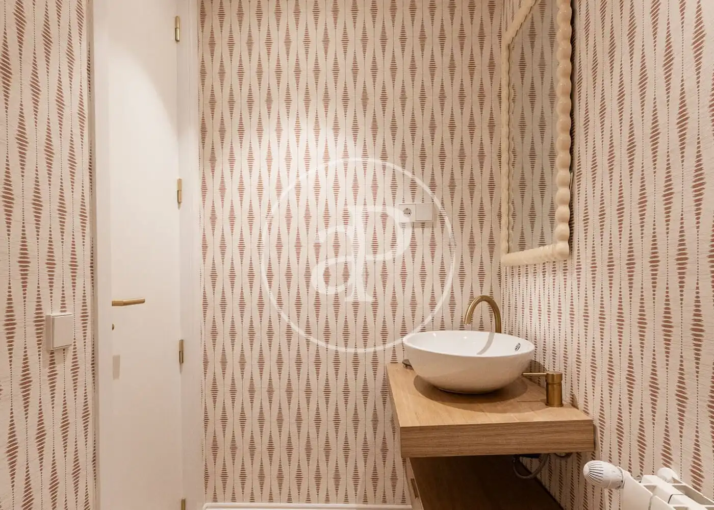 Baño de Piso en venta en Madrid con Aire acondicionado, Calefacción y Amueblado