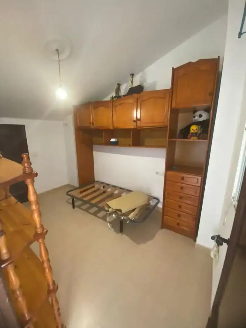Habitación de Casa adosada en venta en Olvera, Cádiz