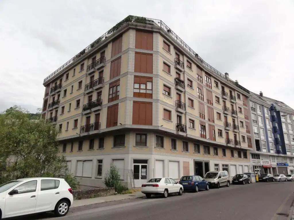 Local commercial à vendre à Avenida Benito Galcerán 32