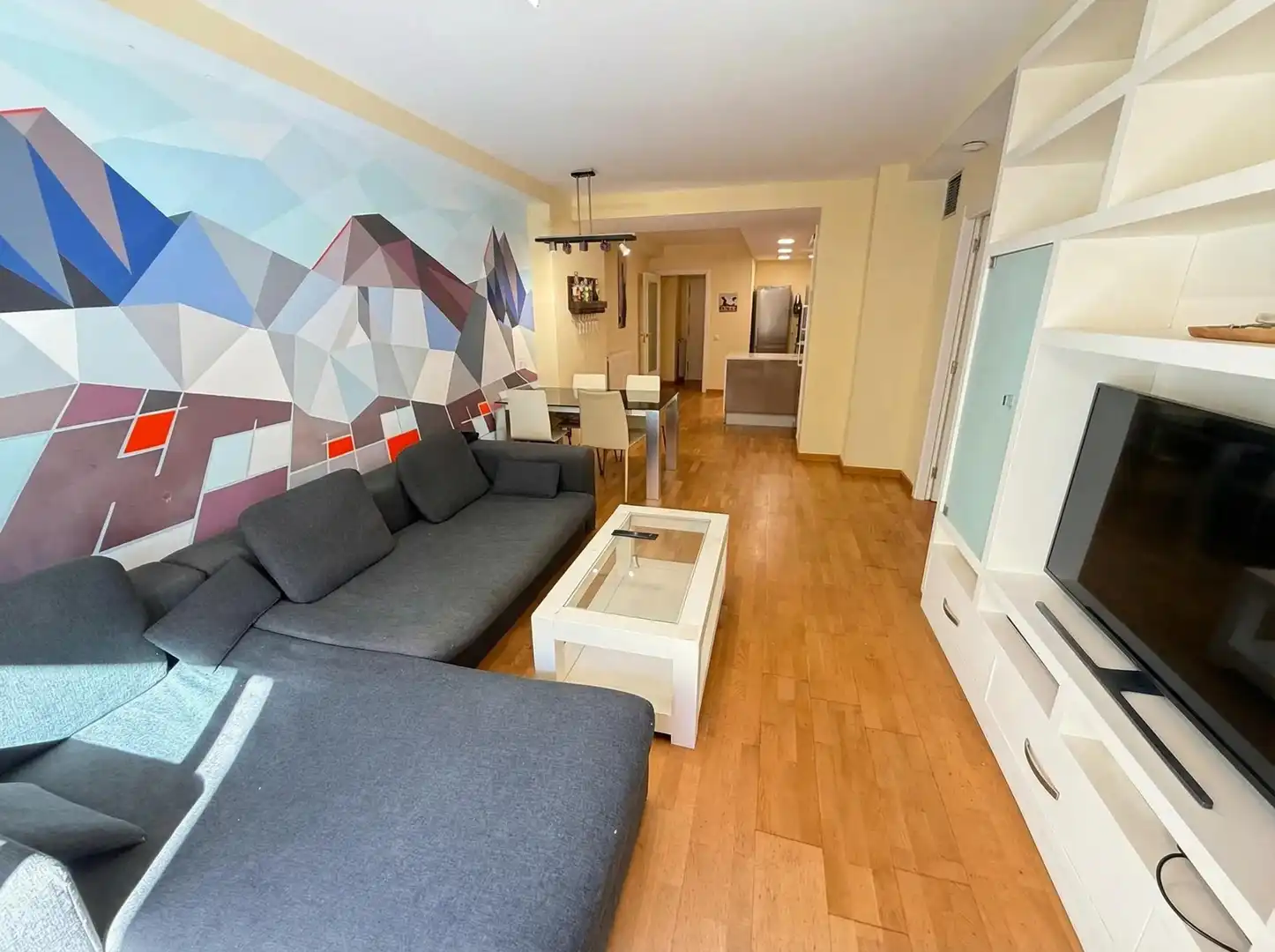 Living room of Flat for rent in Barcelona  with Air Conditioner, Heating and Parquet flooring