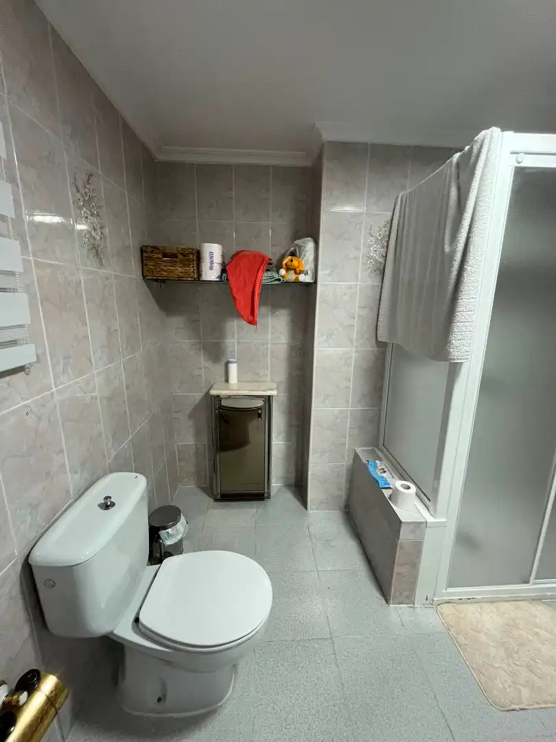 Baño de Piso para compartir en Córdoba con Aire acondicionado, Terraza y Amueblado