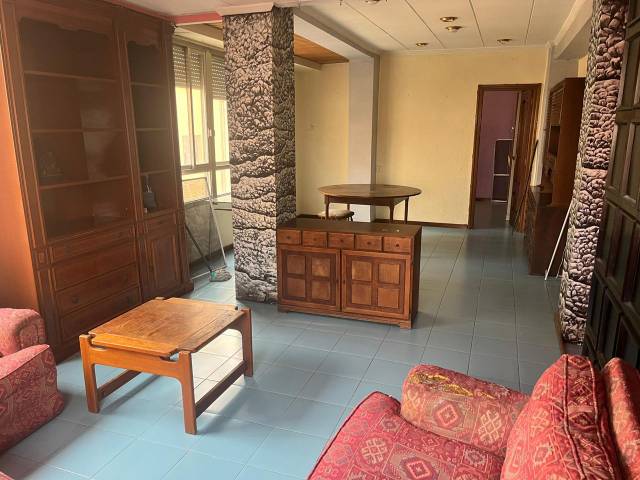 Piso en Venta en Carrer del Pare Vela en Parque Ribalta - Plaza de Toros