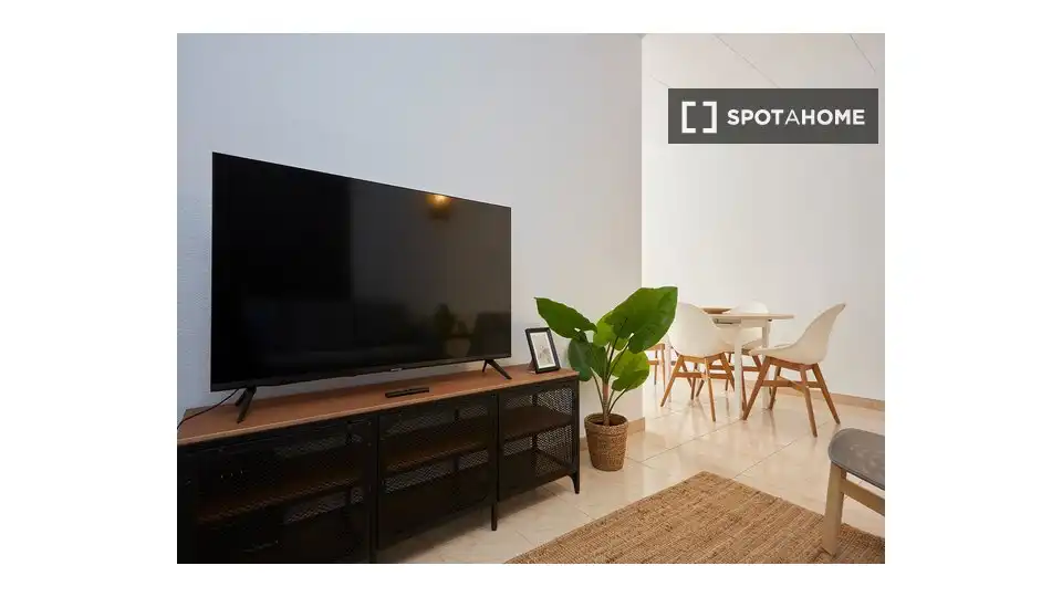 Flat with terrace to rent in Eixample, imagen 5