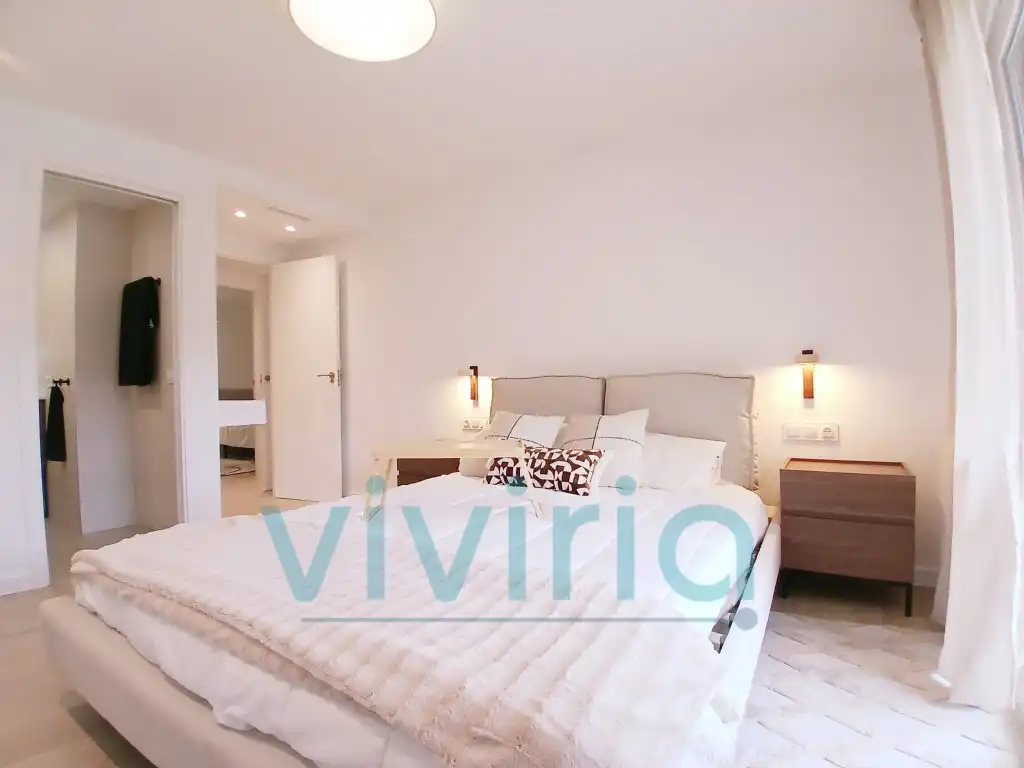 Habitación de Piso en venta en Valencia con Aire acondicionado, Jardín privado y Terraza
