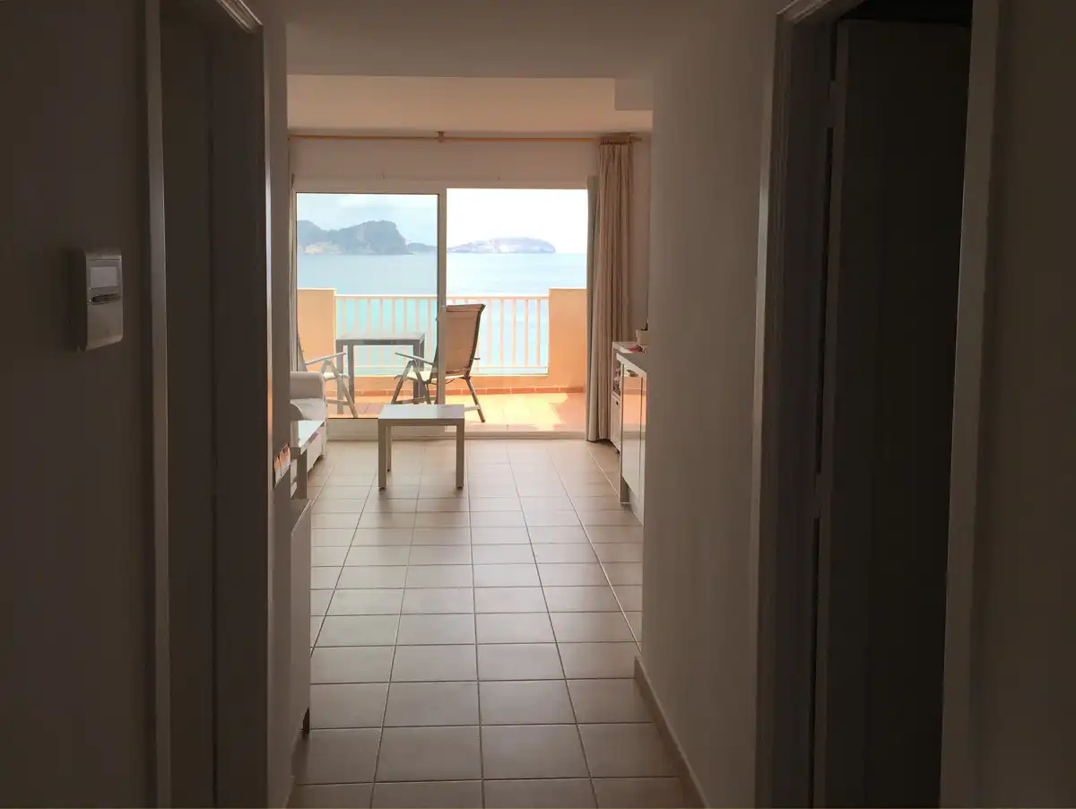 Habitación de Apartamento en venta en Santa Eulària des Riu con Aire acondicionado, Terraza y Amueblado