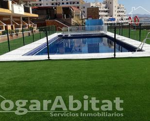 Piscina de Pis en venda en  Almería Capital amb Aire condicionat i Terrassa