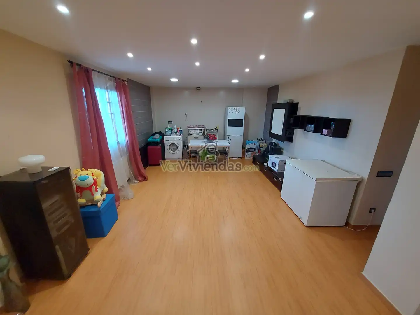 Casa o xalet en venda a Carrer 3 Sta. Mª de la Vall, 6, Corbera de Llobregat