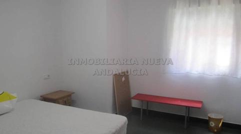 Foto 3 de Piso de alquiler en San Luis, Almería