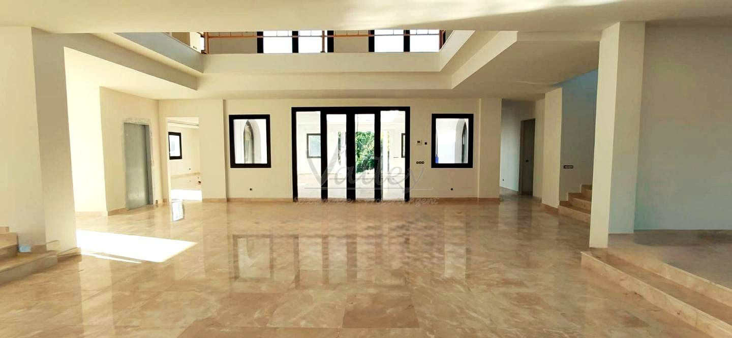 House or chalet for sale in Sotogrande  with Air Conditioner, Heating and Private garden