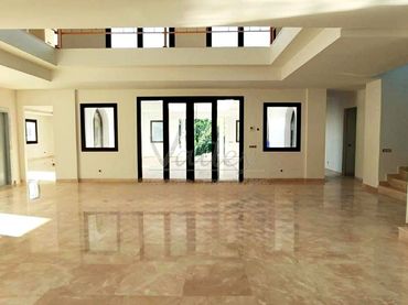 Casa con piscina en venta en Granada