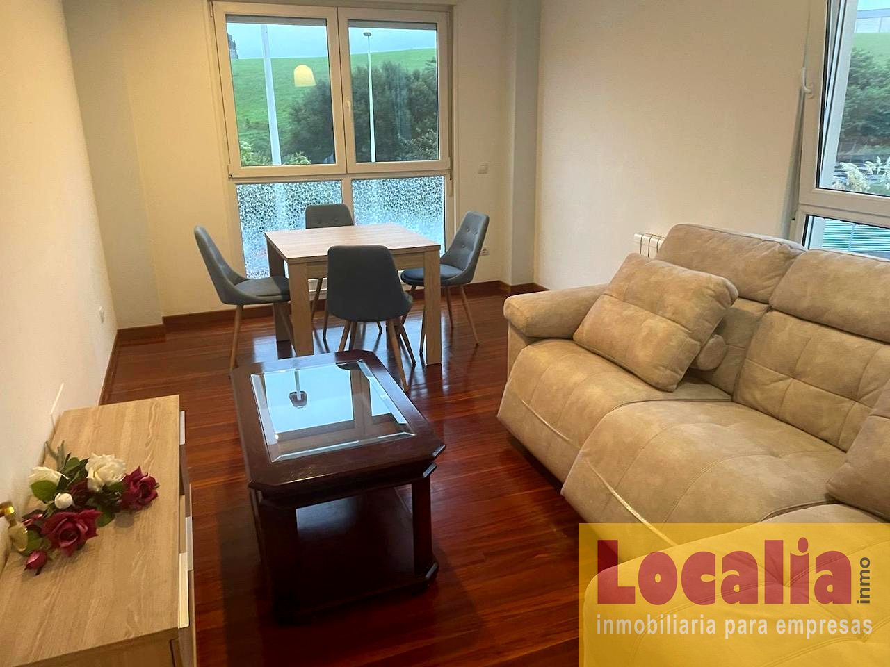 Flat to rent in Cartes