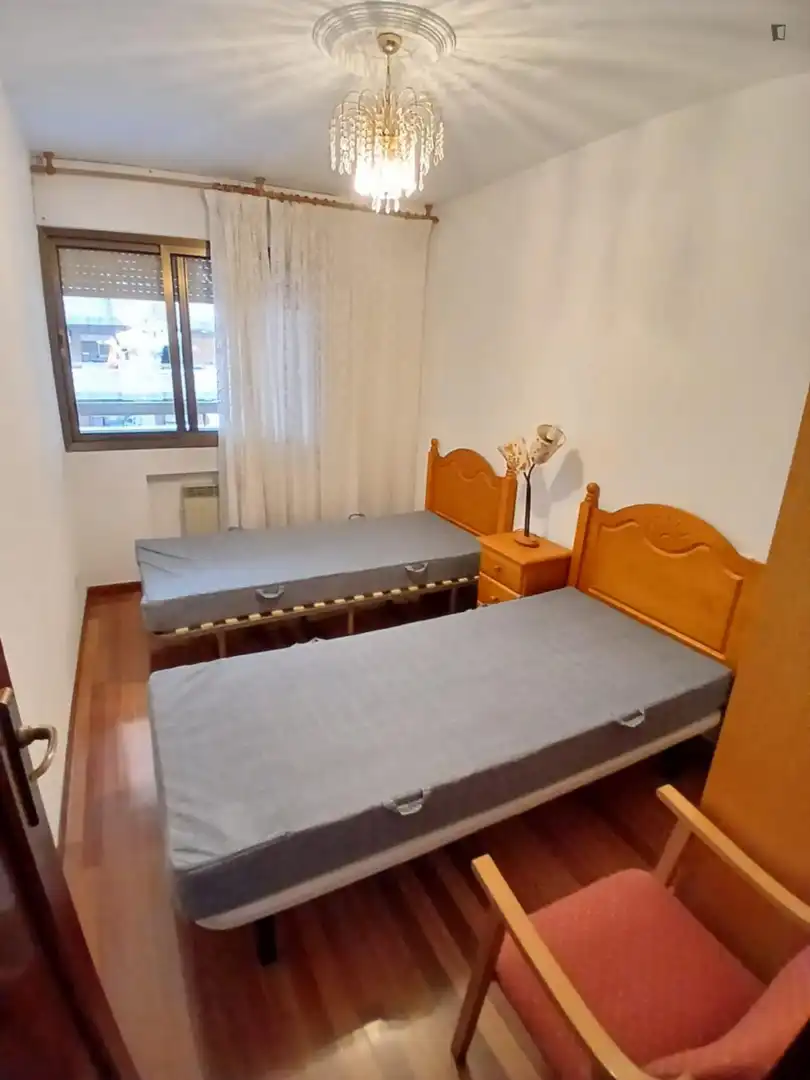 Bedroom of Apartments for share in Valladolid  with Furnished, Oven and Washing machine