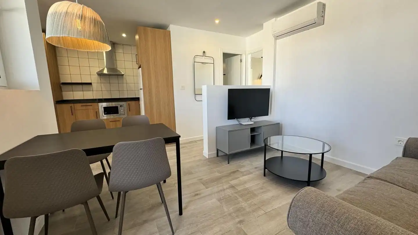 Flat for rent in Calle Calle Segovia, Barrio de Zaidín