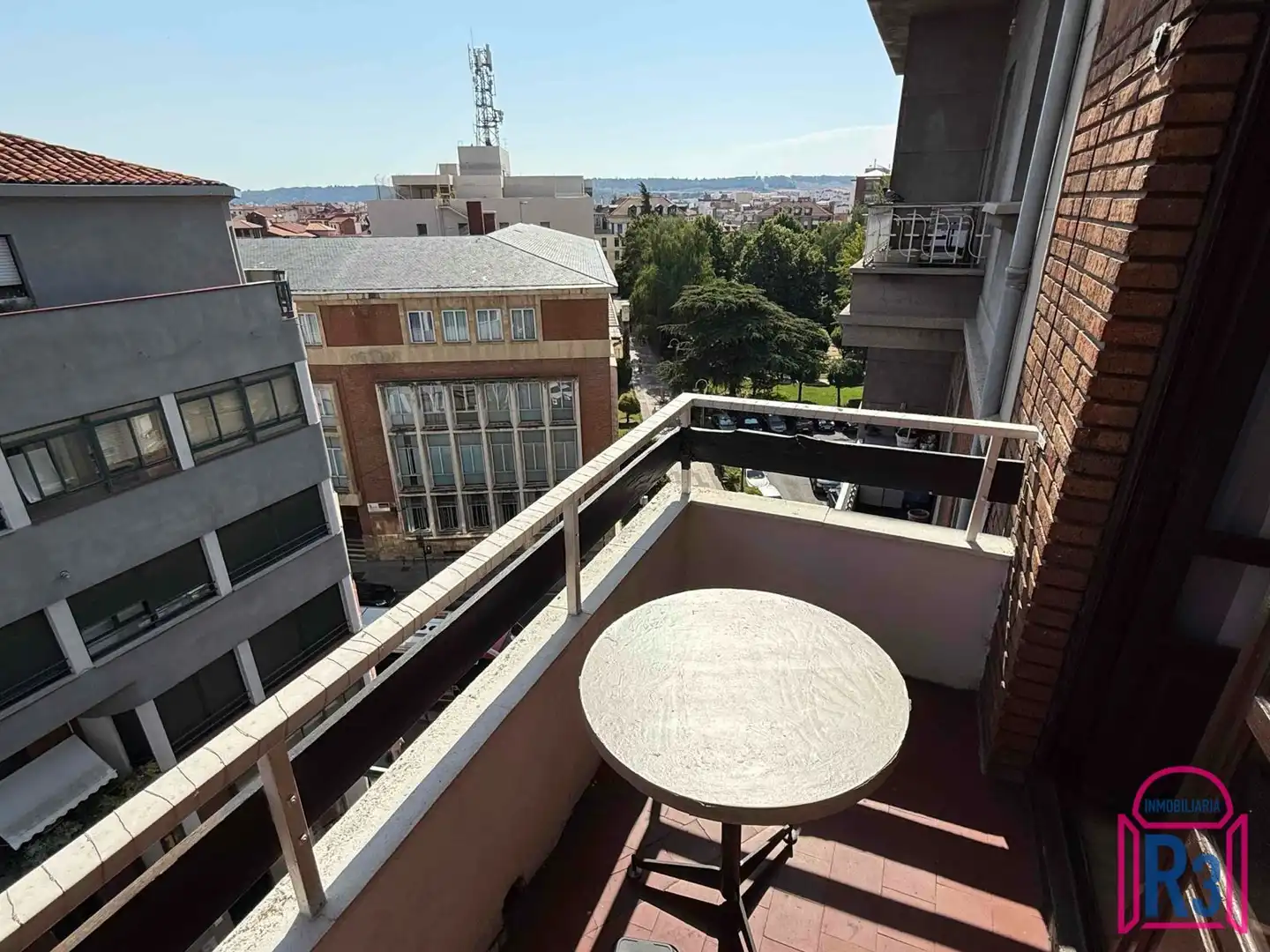 Terrace of Flat for rent in León Capital   with Heating, Terrace and Furnished