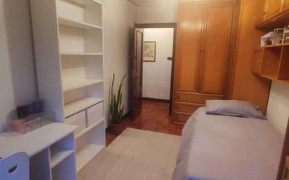 Bedroom of Flat to share in Bilbao   with Air Conditioner and Terrace