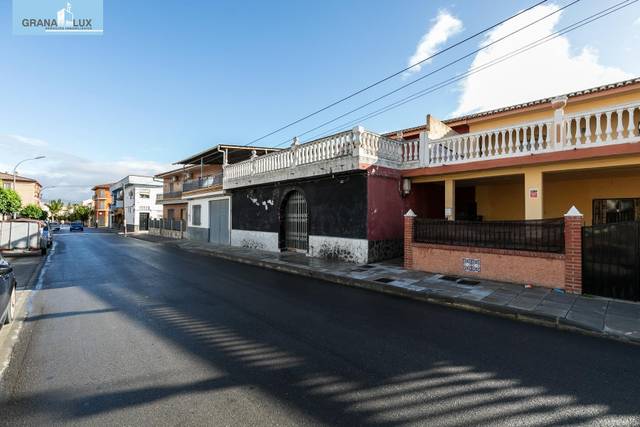 Casa-chalet en Venta en Calle REAL en Cijuela