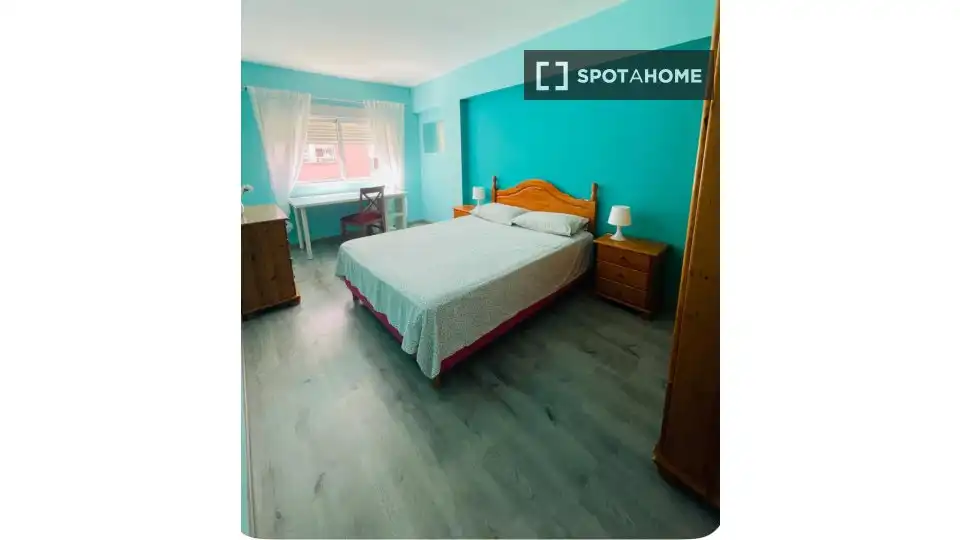 Room in Malilla
