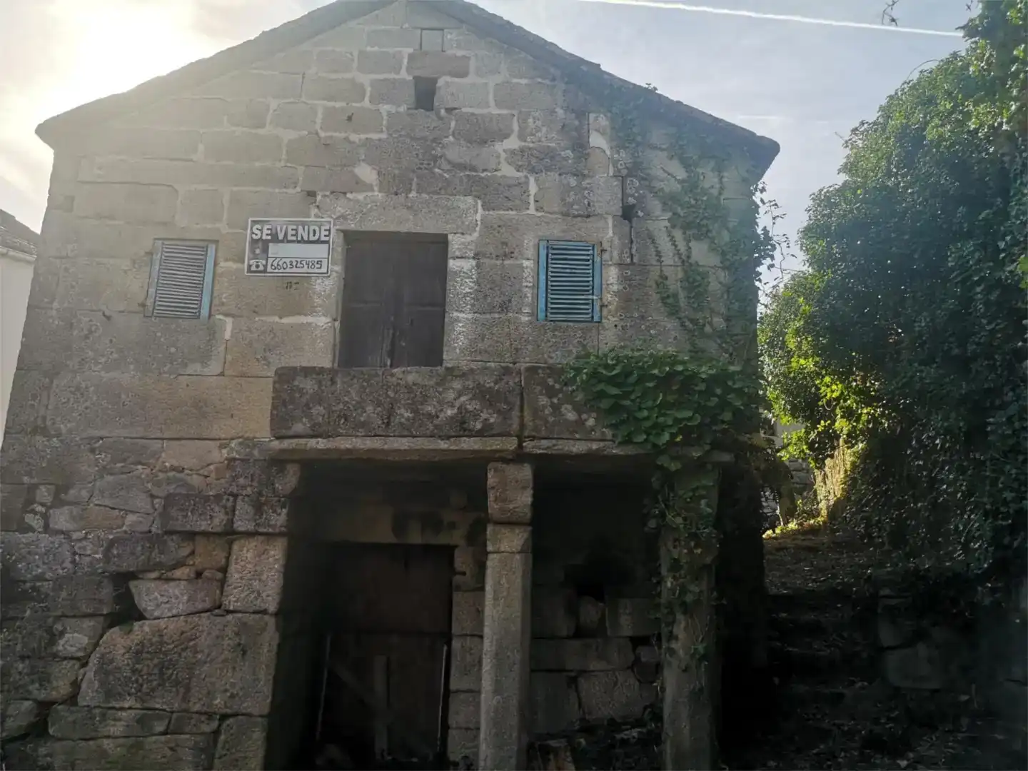 Exterior view of Houses for sale in Melón