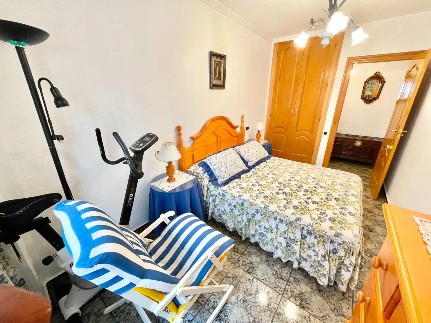 Dormitori de Casa o xalet de lloguer en Los Alcázares amb Aire condicionat, Moblat i Rentadora