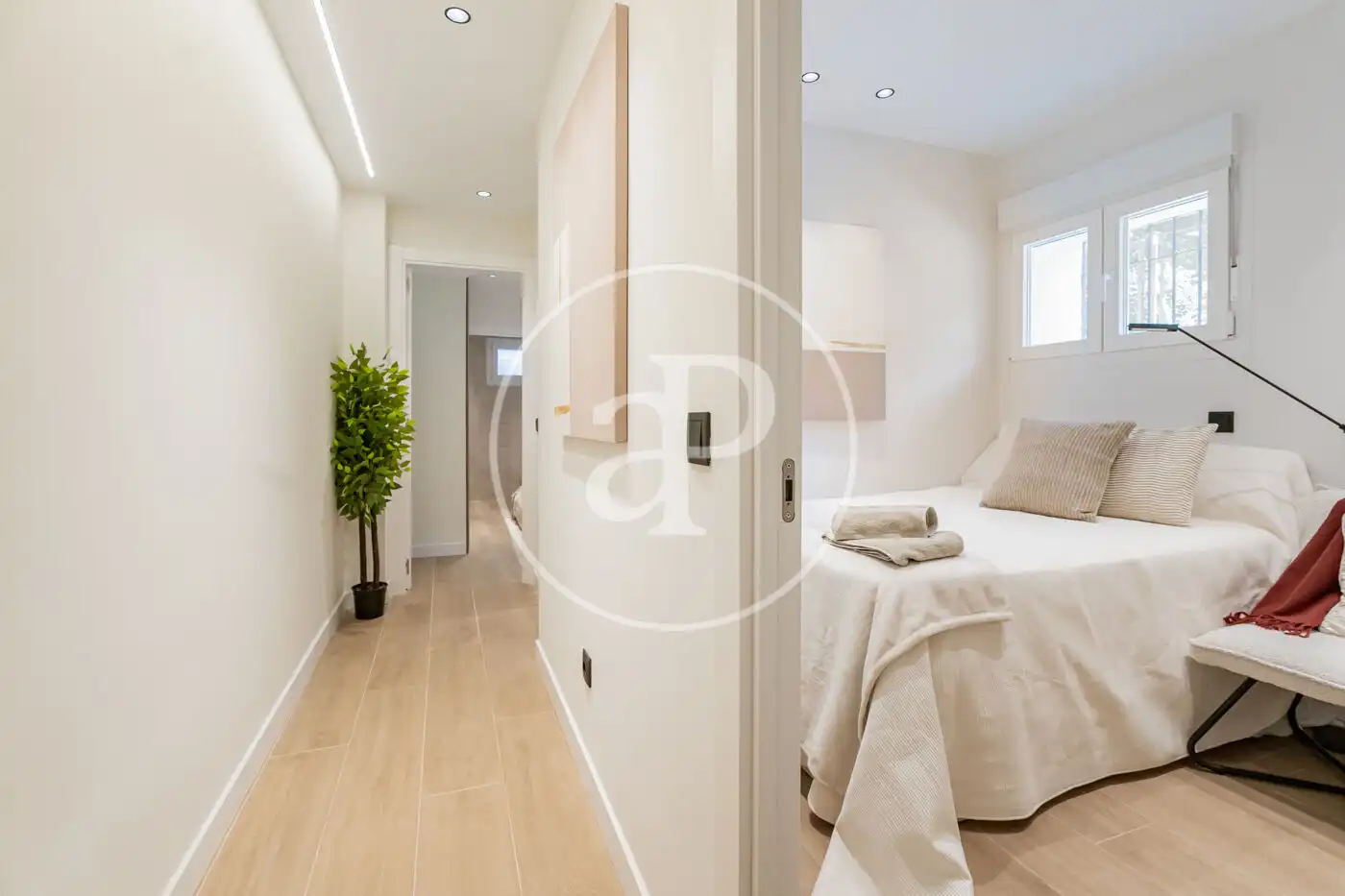 Bedroom of Flat for rent in Madrid  with Air Conditioner, Heating and Furnished